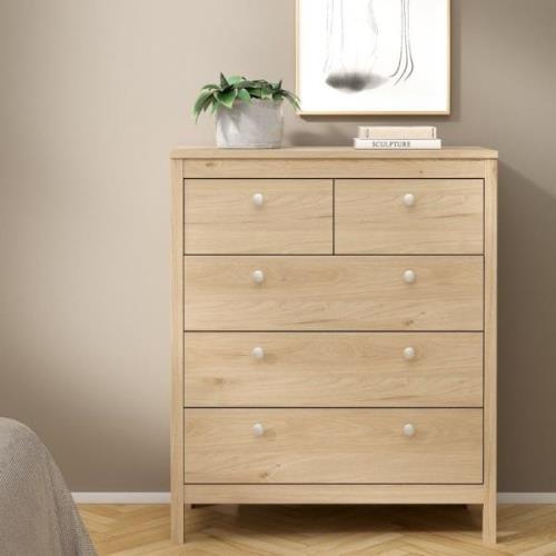 Macron Wooden Chest Of 5 Drawers In Oak